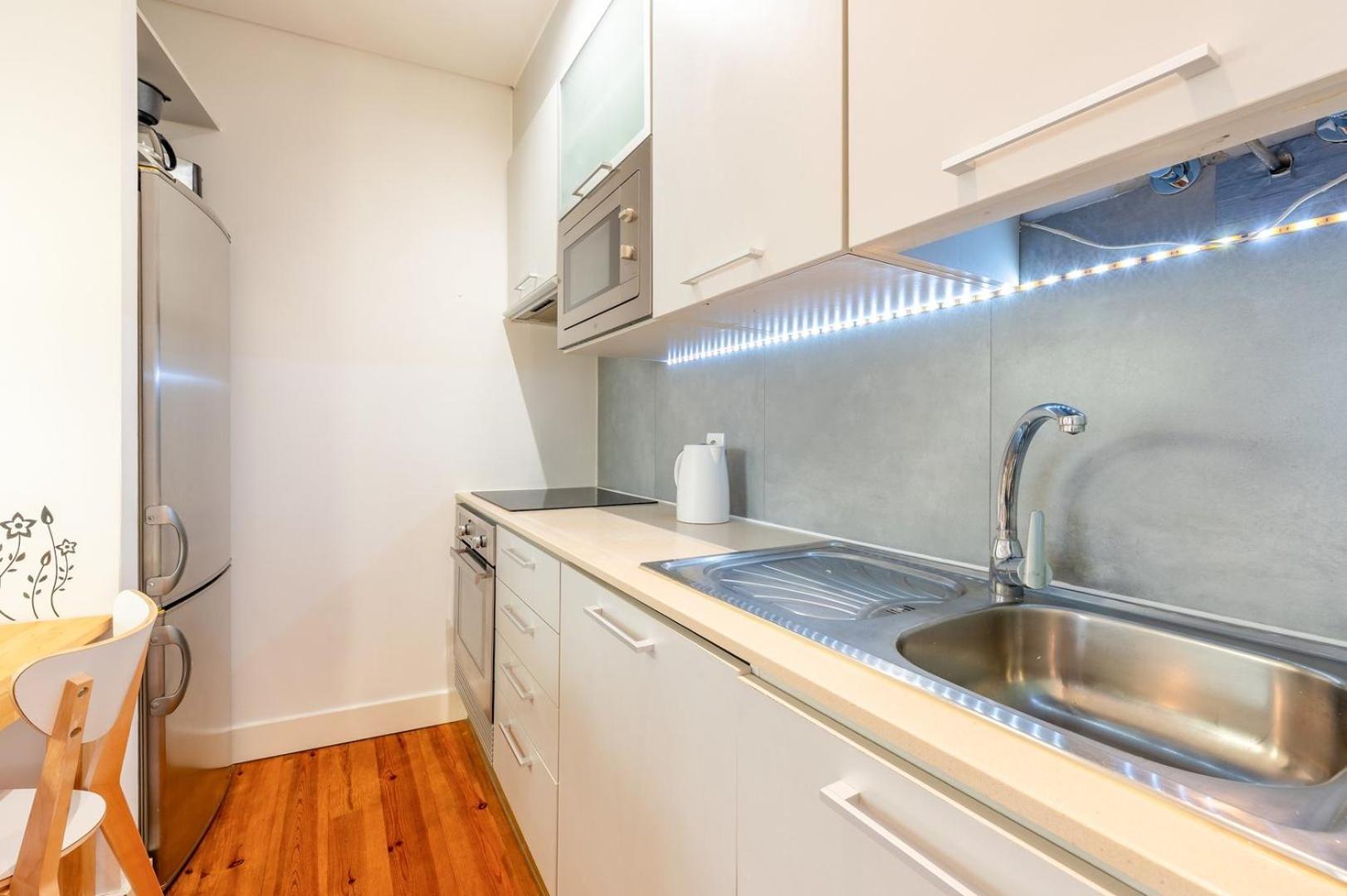 Guestready - Homely Base Near Castle ลิสบอน ภายนอก รูปภาพ